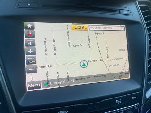 Used 2017 Hyundai Santa Fe Sport 2.0T image 8