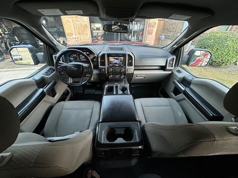 Used 2015 Ford F150 FX4 image 15