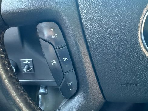 Used 2020 Chevrolet Express 3500 UNAVAIL RWD image 10