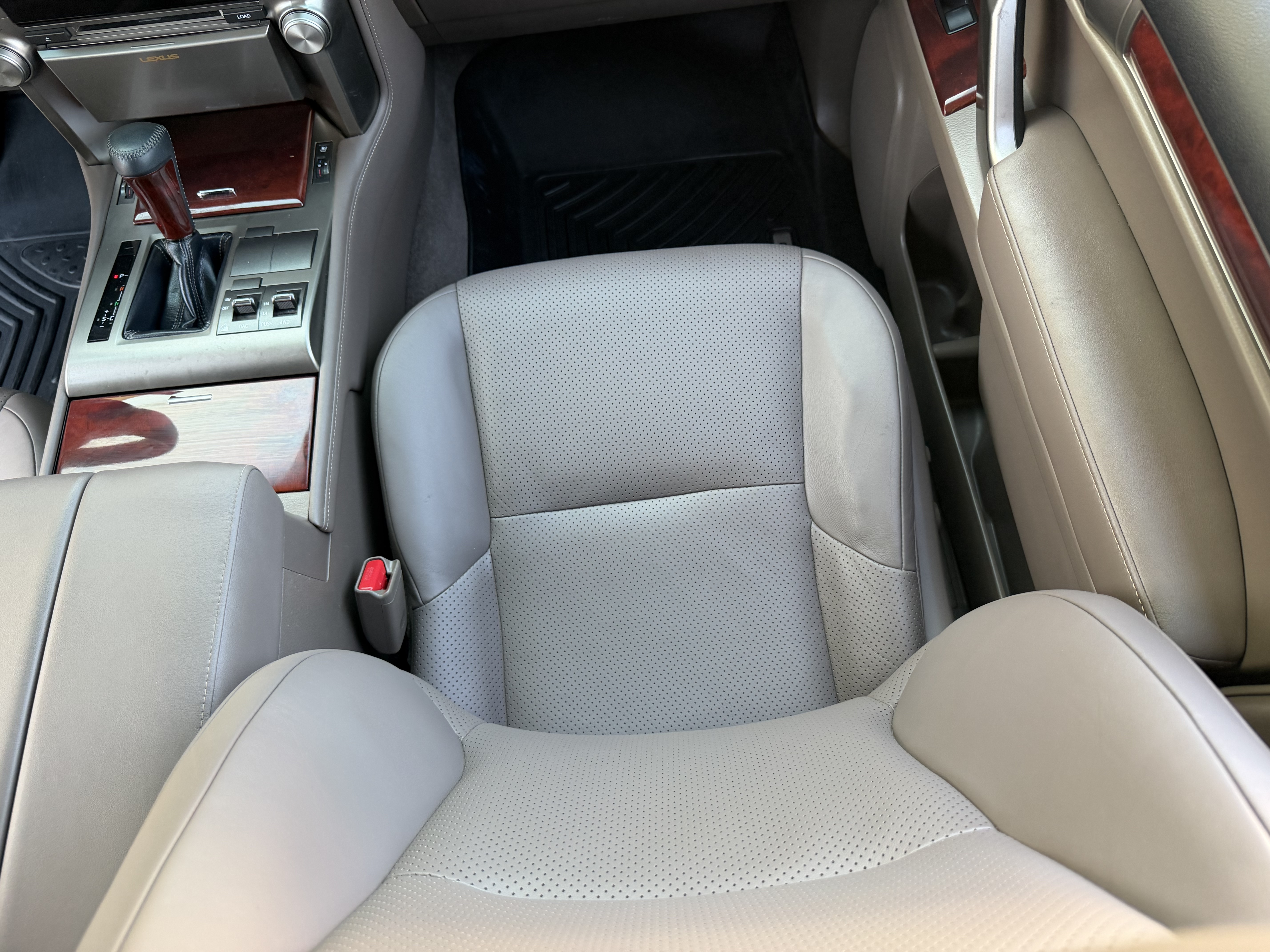 Used 2013 Lexus GX 460 AWD/4WD image 28