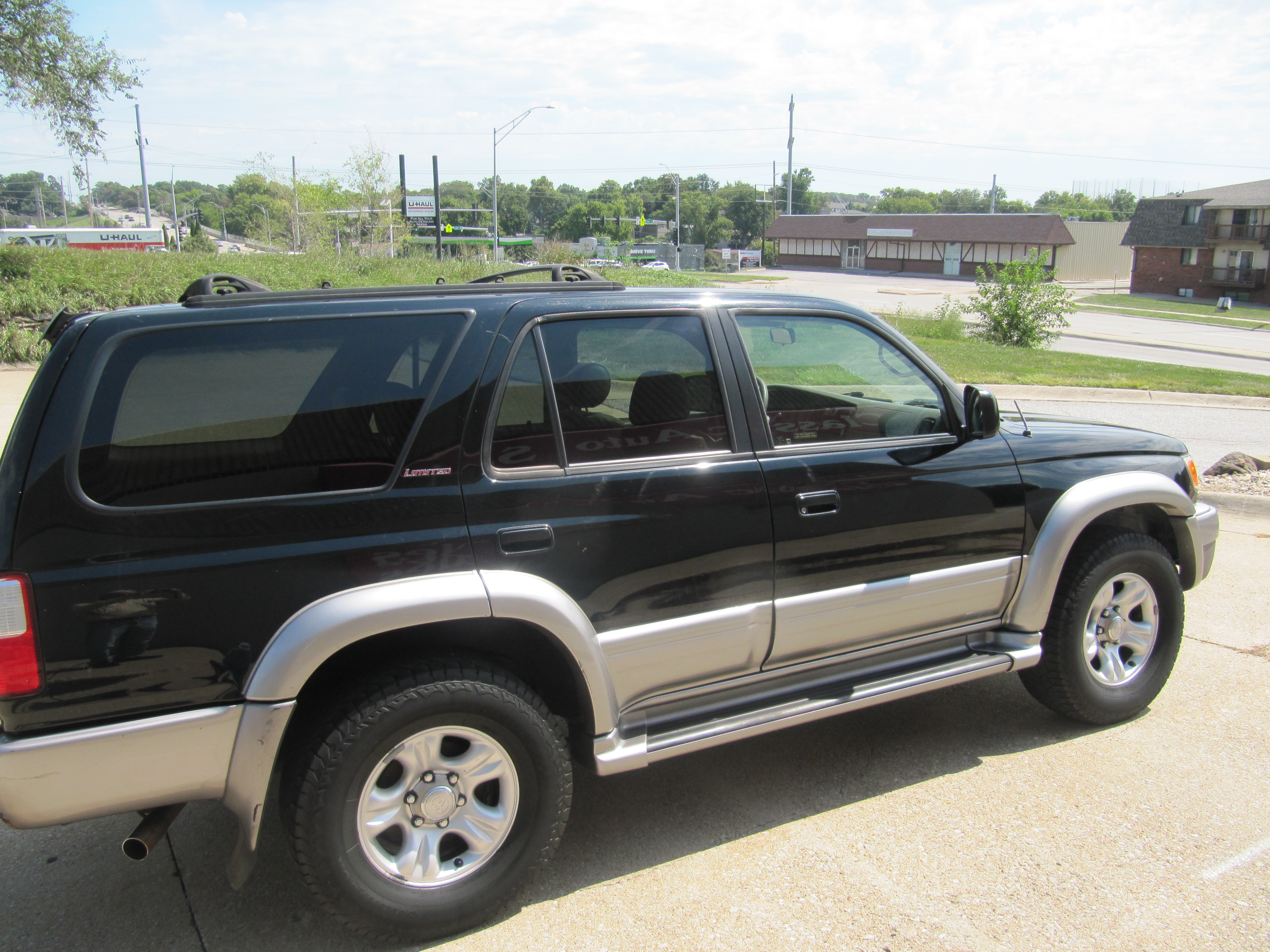 Used 2001 Toyota 4Runner 4WD Limited image 7