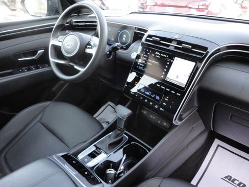 Used 2024 Hyundai Santa Cruz Night image 25