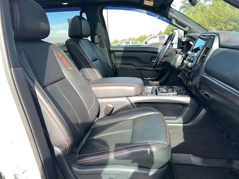 Used 2023 Nissan Titan PRO-4X image 24