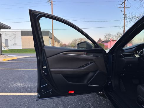 Used 2018 MAZDA MAZDA6 Signature FWD image 8