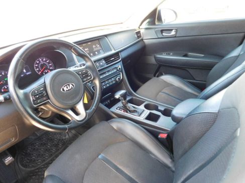 Used 2018 Kia Optima S image 11