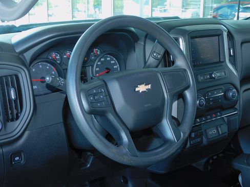 Used 2025 Chevrolet Silverado 3500 4x4 Extended Cab DRW image 16