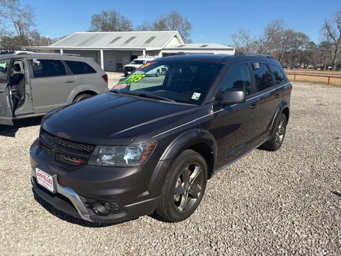 Used 2016 Dodge Journey Crossroad image 1