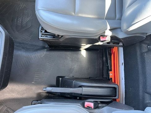 Used 2018 Ford Transit 250 138 RWD image 27