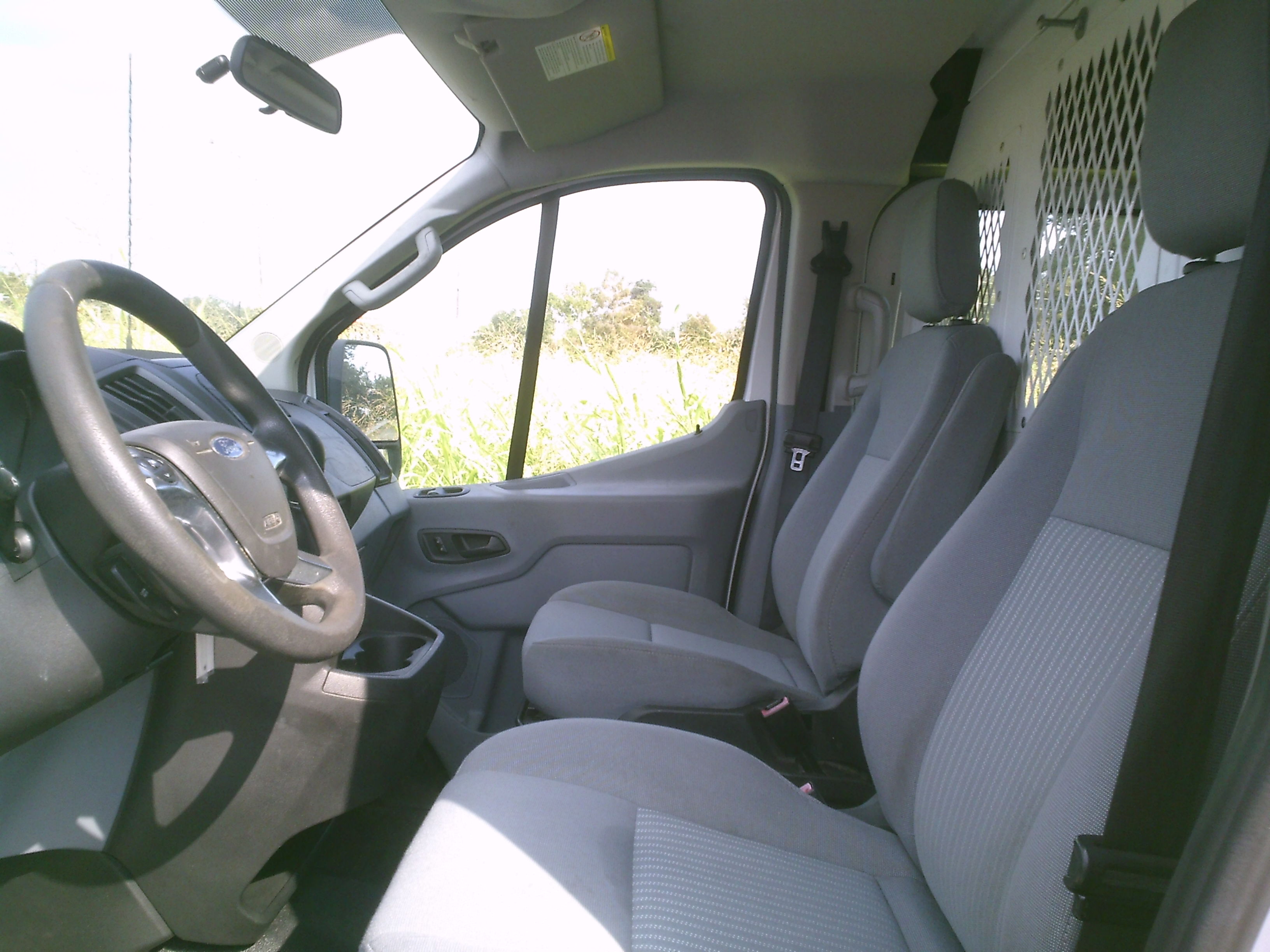 Used 2015 Ford Transit 150 130 Low Roof RWD image 6