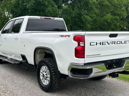 Used 2023 Chevrolet Silverado 2500 4x4 Crew Cab LT image 8