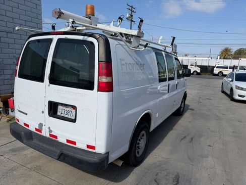 Used 2007 Chevrolet Express 2500 UNAVAIL RWD image 3