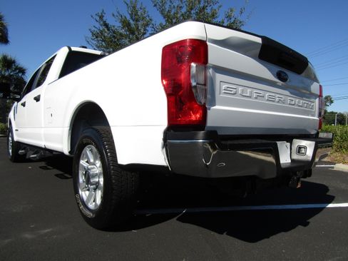 Used 2021 Ford F250 XL image 3