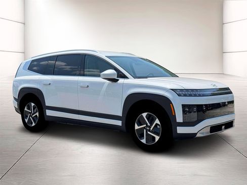 New 2026 Hyundai Ioniq 9 S image 10