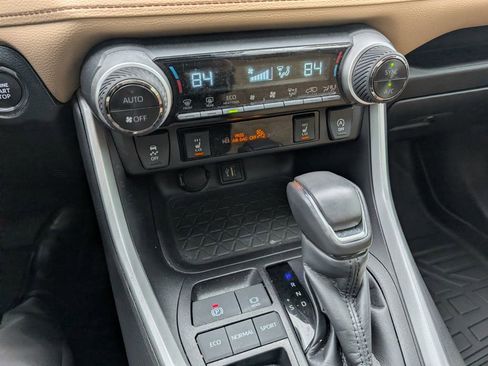 Used 2025 Toyota RAV4 XLE Premium image 13