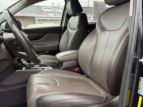Used 2020 Hyundai Santa Fe Limited image 9