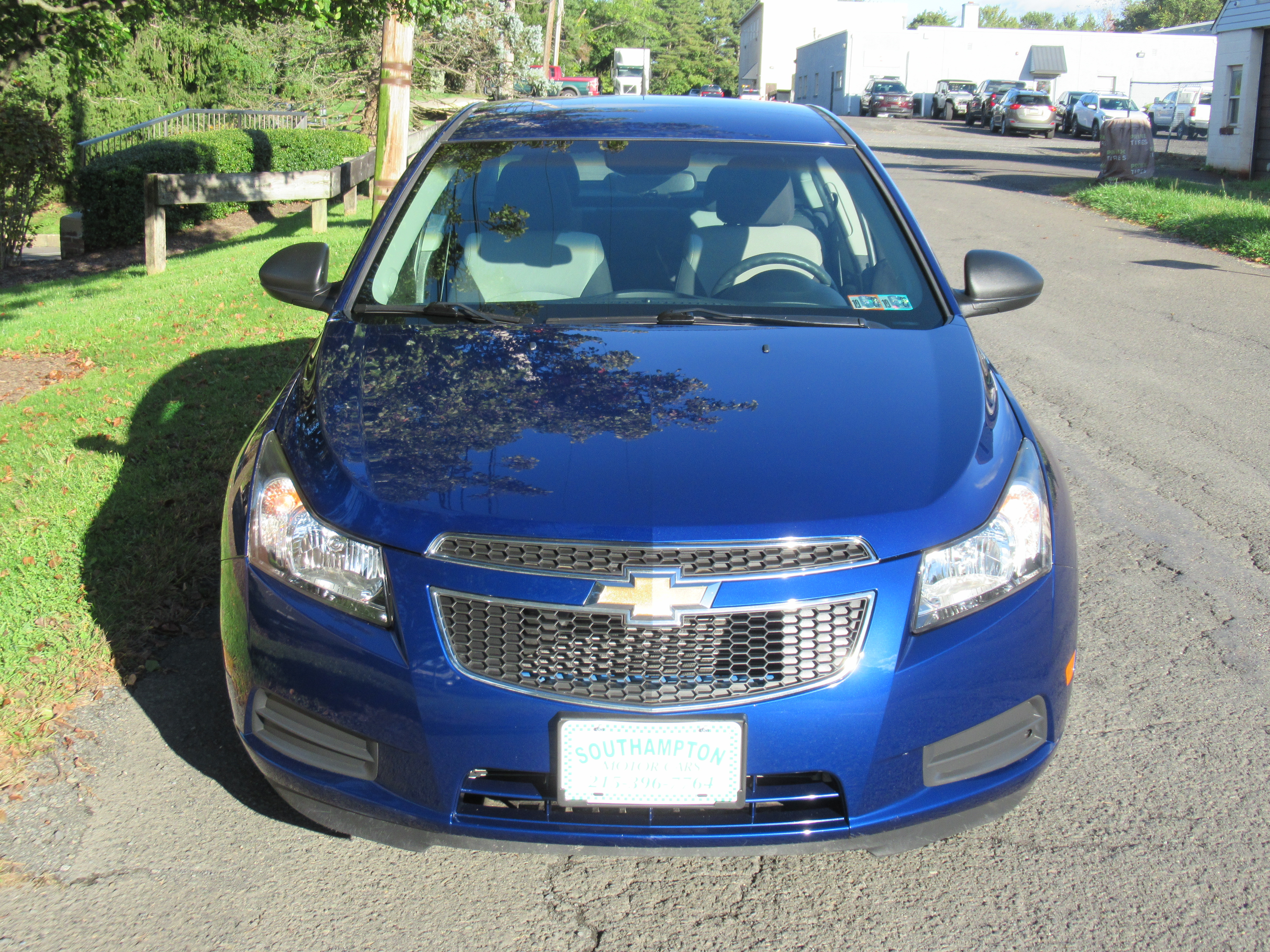 Used 2012 Chevrolet Cruze LS FWD image 3