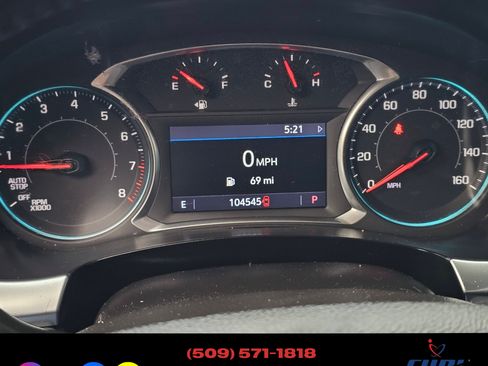 Used 2021 Chevrolet Traverse LT image 15