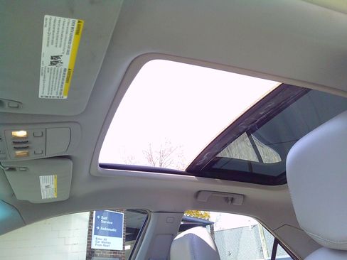 Used 2009 Cadillac CTS image 12