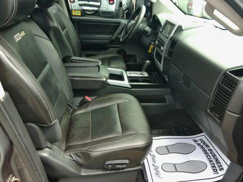 Used 2013 Nissan Titan PRO-4X image 43