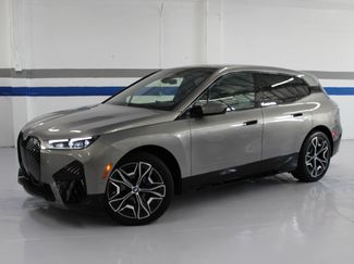 Used 2024 BMW iX xDrive50 image 1