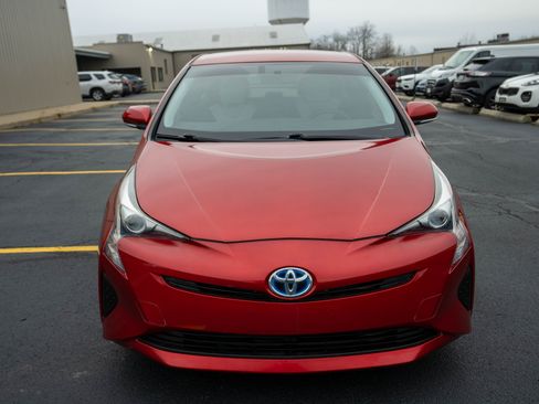 Used 2016 Toyota Prius image 4