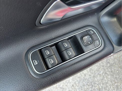 Used 2019 Mercedes-Benz A 220 image 19