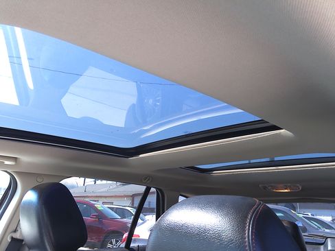 Used 2013 Ford Edge SEL image 31