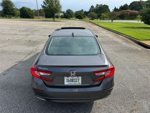 Used 2021 Honda Accord 2.0T Touring image 8