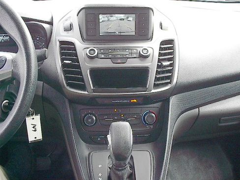 Used 2021 Ford Transit Connect XL FWD image 13