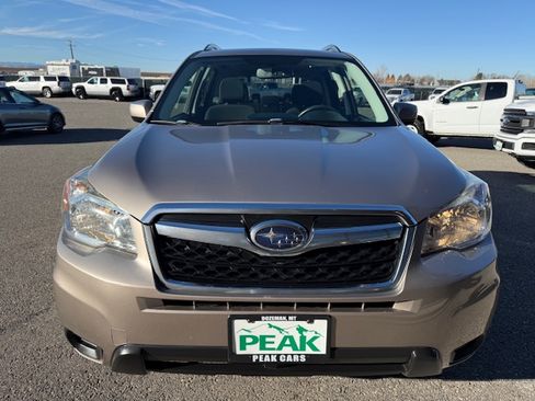 Used 2016 Subaru Forester 2.5i Premium image 8