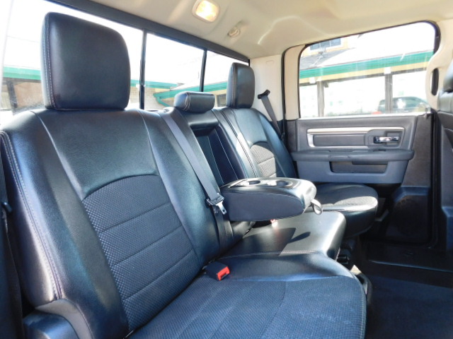 Used 2017 RAM 1500 2WD Crew Cab Lone Star image 18
