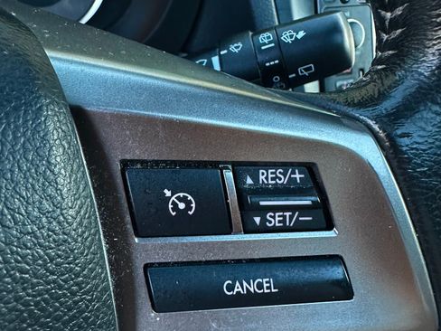 Used 2014 Subaru Forester 2.5i Limited AWD/4WD image 38