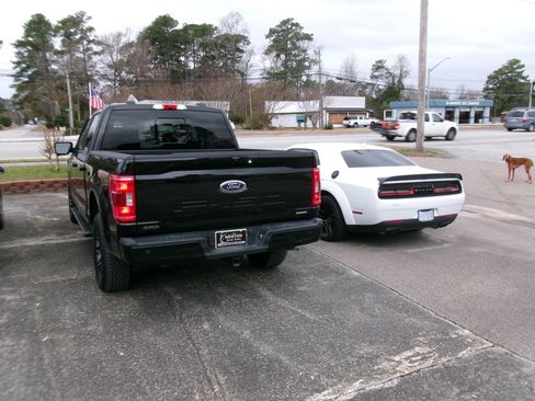 Used 2022 Ford F150 FX4 image 3