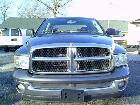 Used 2003 Dodge Ram 1500 Truck 4x4 Quad Cab image 2