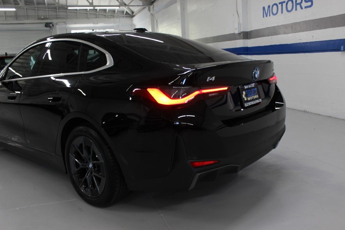 Used 2025 BMW i4 eDrive40 RWD image 9