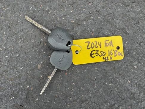 Used 2024 Ford E-350 and Econoline 350 image 20