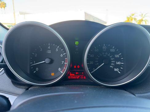 Used 2010 MAZDA MAZDA3 i Touring image 25