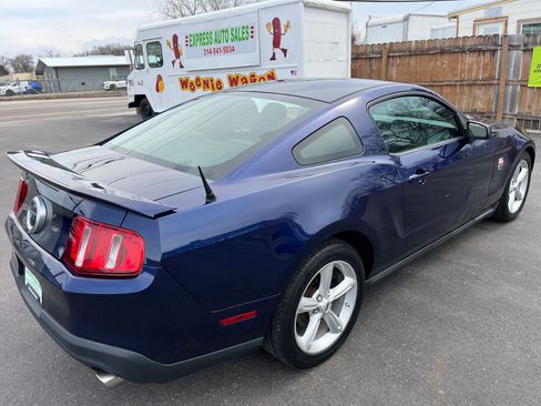 Used 2010 Ford Mustang GT image 13