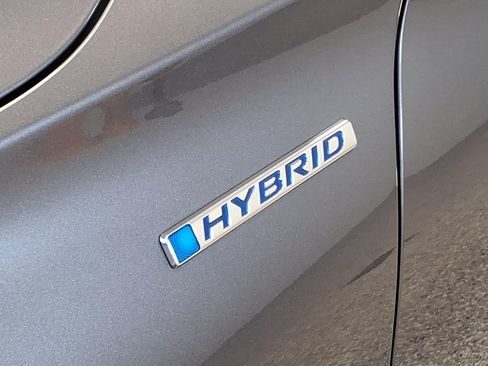 Used 2019 Honda Accord Hybrid EX-L image 25