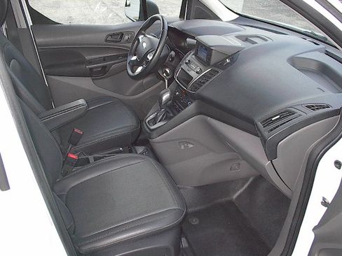 Used 2019 Ford Transit Connect XL image 9