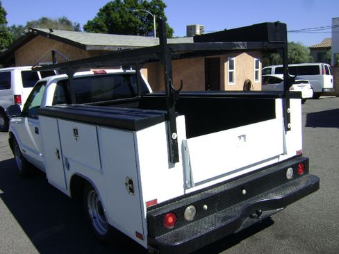 Used 1998 Chevrolet S10 Pickup image 5