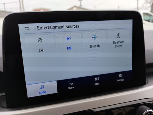 Used 2021 Ford Escape SE image 15