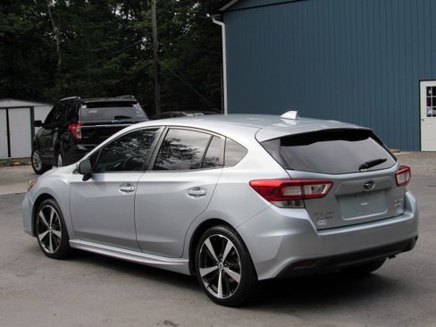 Used 2017 Subaru Impreza 2.0i Sport Hatchback AWD/4WD image 8