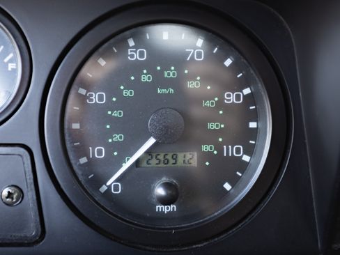 Used 1997 Land Rover Defender 90 image 15