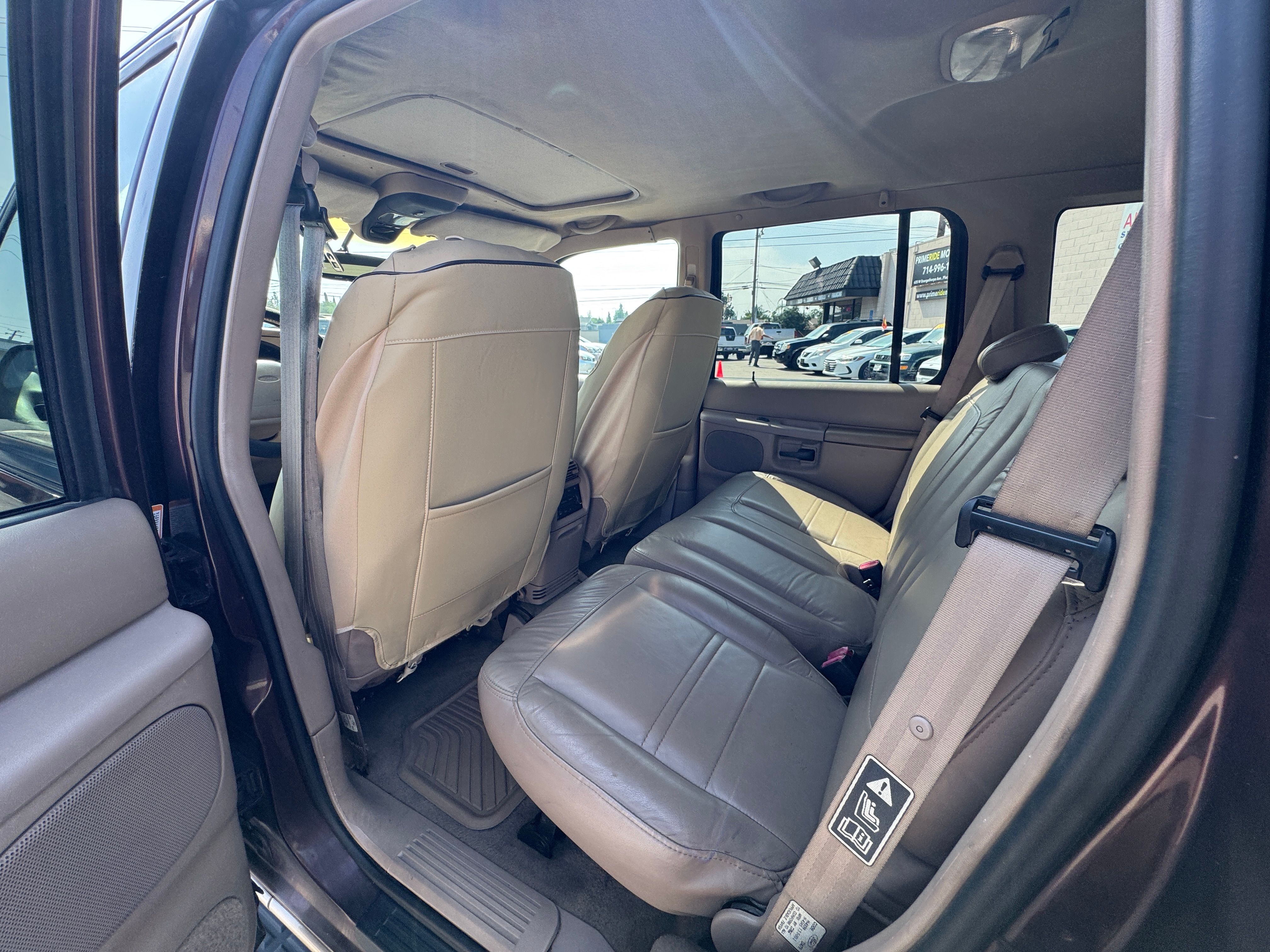 Used 2000 Ford Explorer 2WD Eddie Bauer image 19