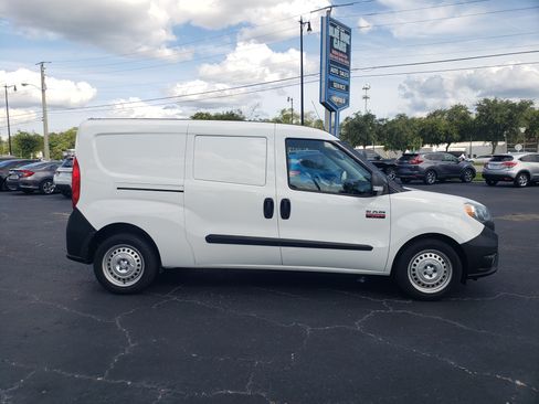 Used 2018 RAM ProMaster City Tradesman image 7