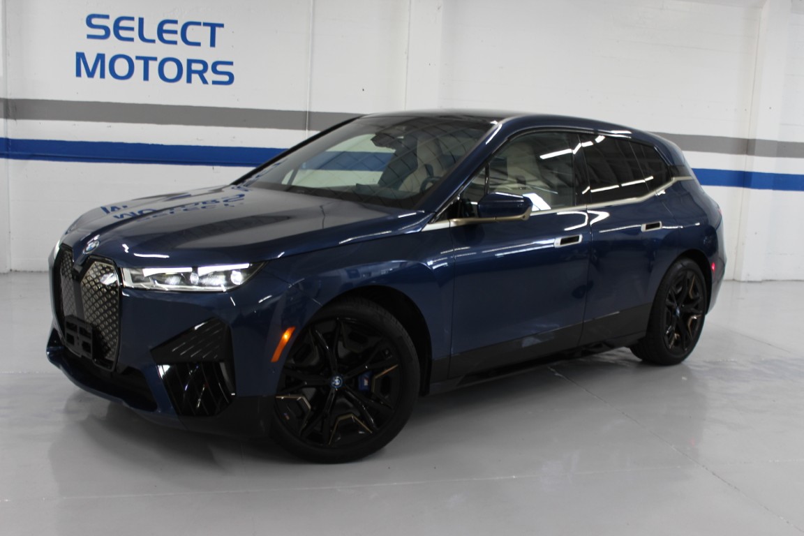 Used 2024 BMW iX M60 AWD/4WD image 3