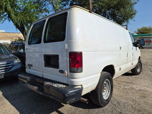 Used 2008 Ford E-250 and Econoline 250 image 4
