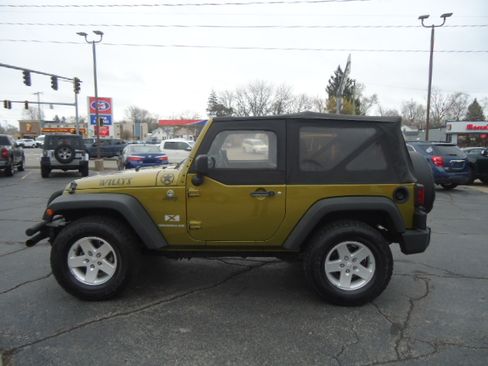 Used 2008 Jeep Wrangler X image 2