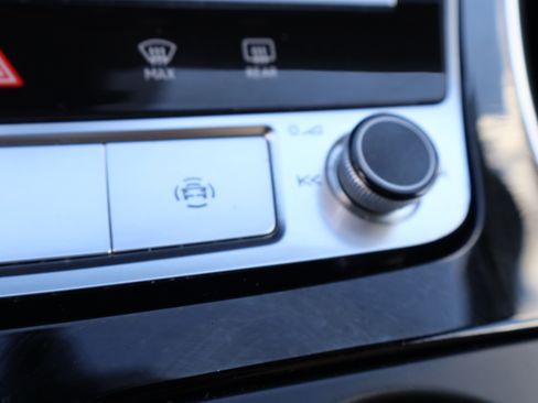 Used 2021 Audi Q7 3.0T Prestige image 40